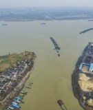 The Jianbi navigation lock in Zhenjiang in Jiangsu province. The Jianbi navigation lock links the Yangtze River and the Sunan section of the Beijing-Hangzhou Grand Canal. 