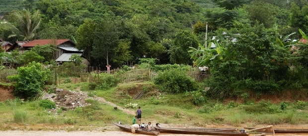 Downstream of the proposed Nam Ngiep 1 Dam, villagers rely on the Nam Ngiep for their livelihoods