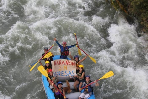 Activists from "Paddling with a Purpose" and Conservamos por la Naturaleza celebrated the 2015 International Day of Action for Rivers in Lunahuaná, Peru.