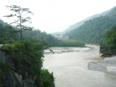 The Teesta River running through Sikkim (Credit: The Hindu, Feb. 2012)