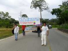 Miguel Pabón marching to stop the Hidrosogamoso in 2011