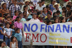 Indigenous protest against FMO support for the Agua Zarca Dam