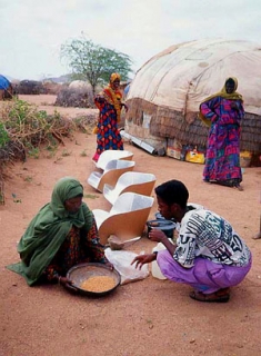 Using solar stoves in Ethiopia.