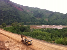Illegal Consturction at Xayaburi Dam Site