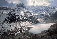 Dig Tsho Glacier Lake in Nepal, 2006