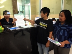 Thapanee Muangkot, one of the plaintiffs in the Xayaburi Dam Lawsuit who traveled from a village along the Mekong River in Nakorn Phnom province, submits the appeal to the Supreme Administrative Court