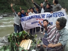 River ritual along the Teesta as part of the March 14th International Day of Action for Rivers