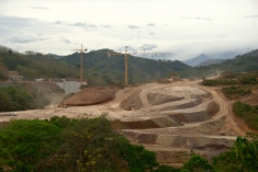 Barro Blanco hydroelectric dam under construction.