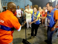 Dilma Dances with Street Cleaners at Carnaval During her Presidential Campaign