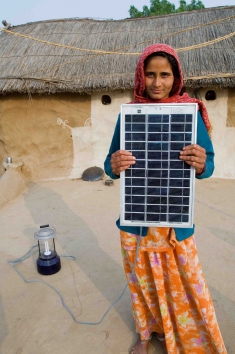 While India’s national solar plans gain steam, many communities are taking the lead by building village-scale projects. The village of Legga in Rahasthan was solar-electrified by women trained as Barefoot Solar Engineers.